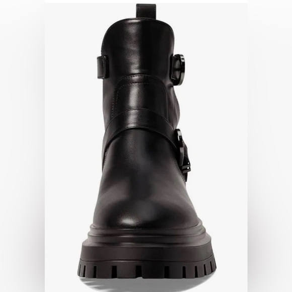 Stuart Weitzman Maverick Bedford Moto Bootie Black Leather Size 6B - Picture 3 of 8